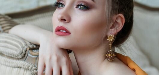 El camino hacia la maestría en el maquillaje profesional