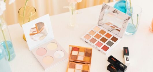  Del hobby al negocio: Convirtiendo tu pasión por el maquillaje en una profesión exitosa
